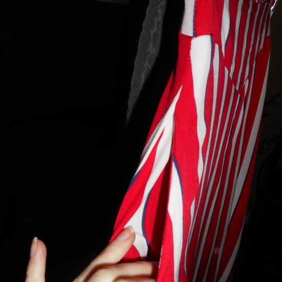 BOGO FREE, NWOT Modcloth Collectif red, white, navy stripe skirt, 6 - Picture 5 of 5